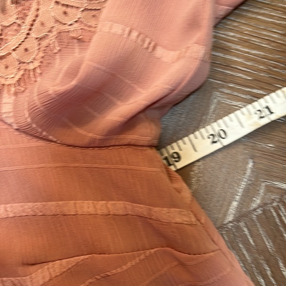 Dress - Picture 8 of 8